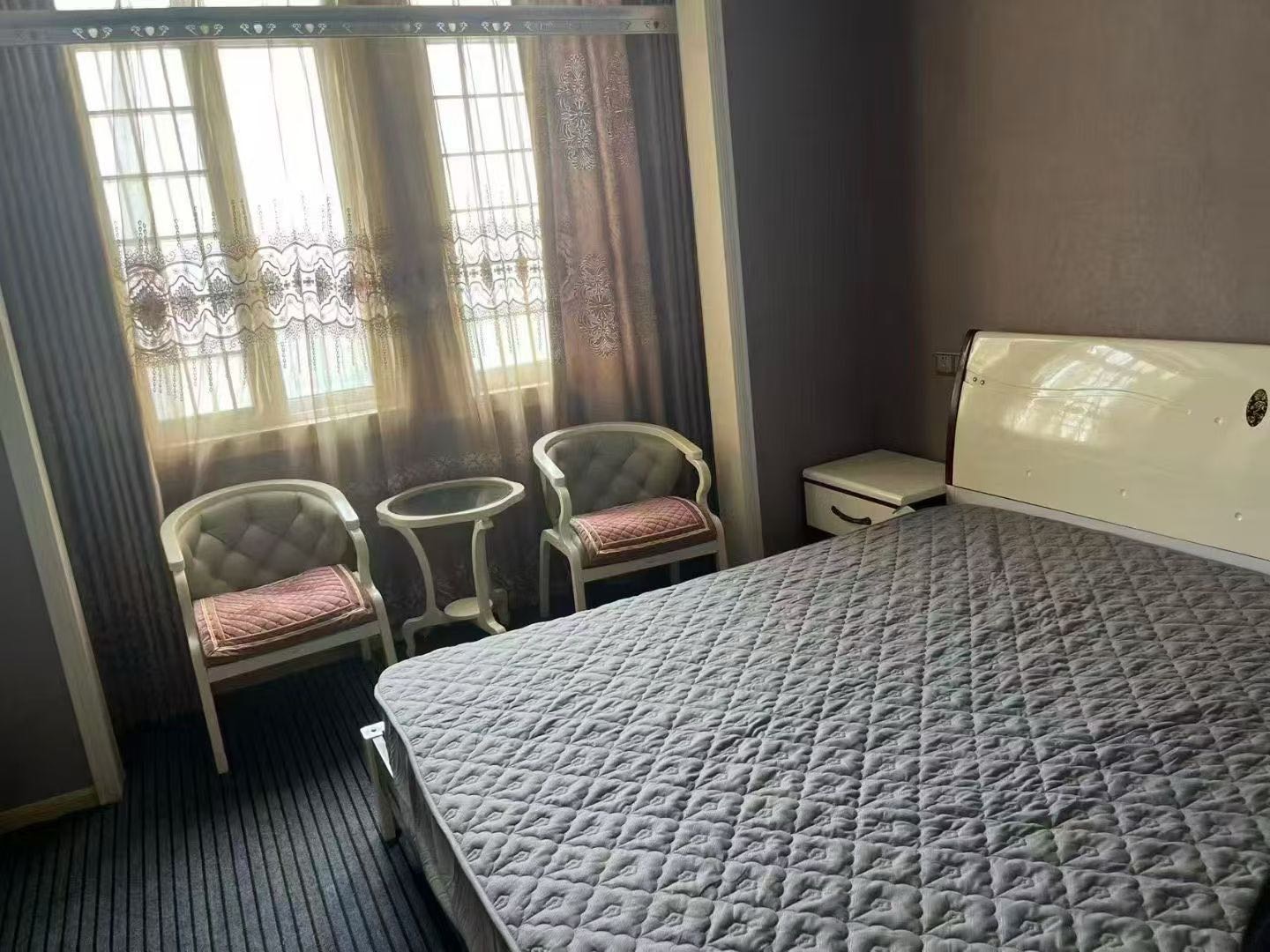 银河国际广场实拍